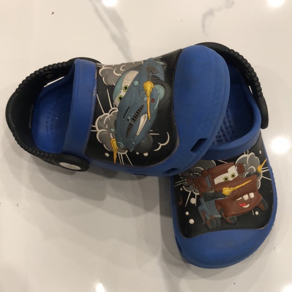 Boys Crocs Cars theme - Picture 3 of 3